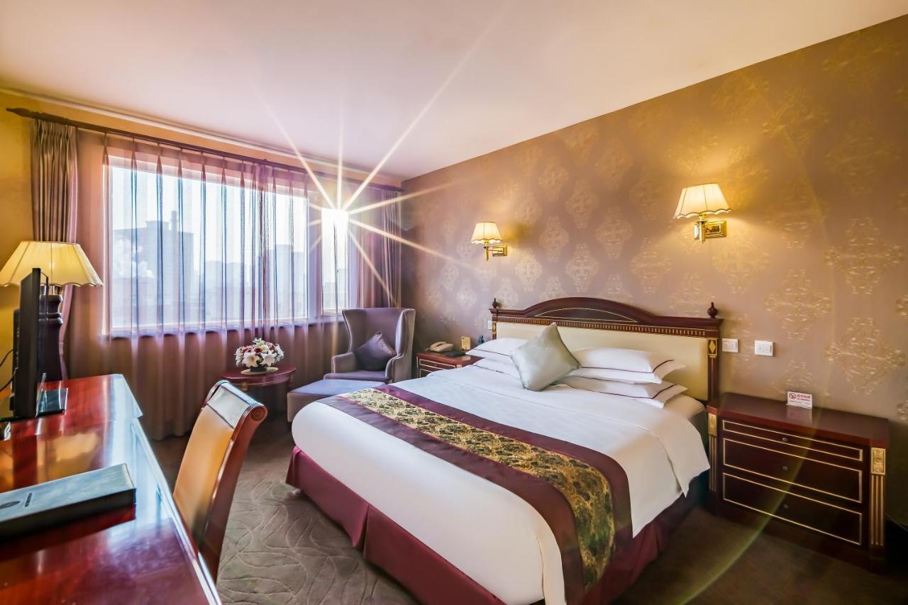 Commercial Business 4* Beijing