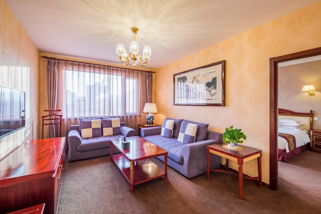 Commercial Business Hotel 4*